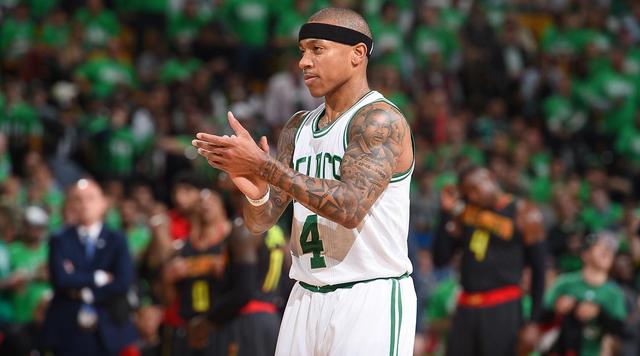 牌而被推到 牌而被推到